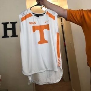 Women’s Tennessee jersey